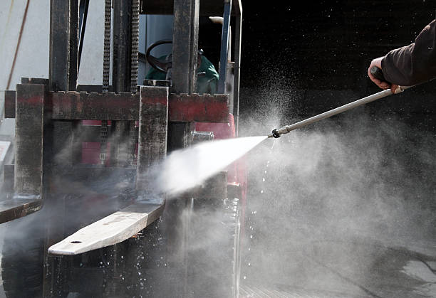 Best Pool Deck Cleaning  in Los Alamos, CA
